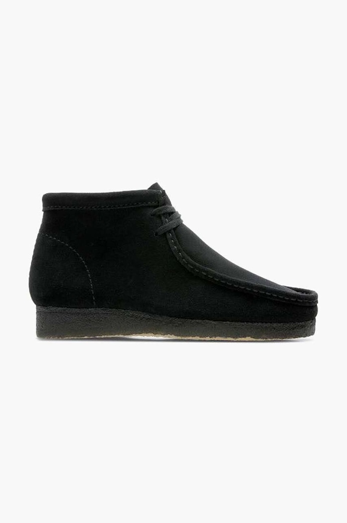 Σουέτ κλειστά παπούτσια Clarks Wallabee Boot casual μαύρο 26155517