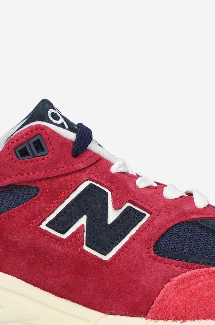New Balance sneakers M990AD2 M990AD2