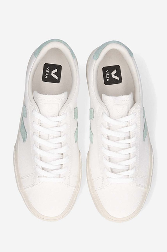 Δερμάτινα sneakers Veja Campo Chromefree λευκό CP0502485
