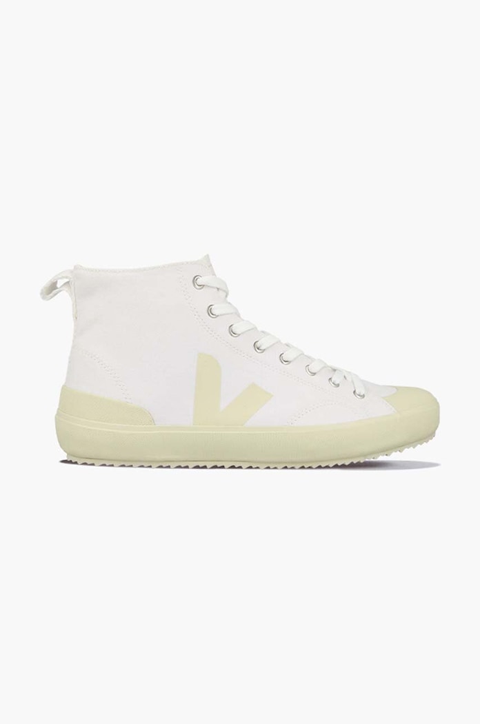 Veja trainers Nova Ht Canvas Planet friendly white NT012348