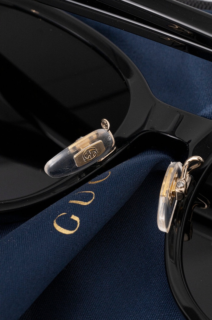 Sončna očala Gucci GG1073SK črna