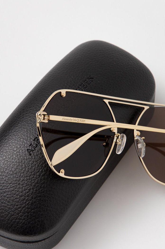 Slnečné okuliare Alexander McQueen zlatá AM0367S