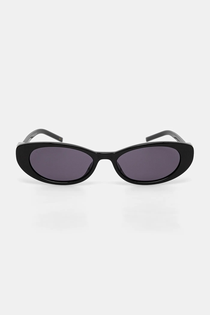 Γυαλιά ηλίου Gucci GG1680S μαύρο AA00