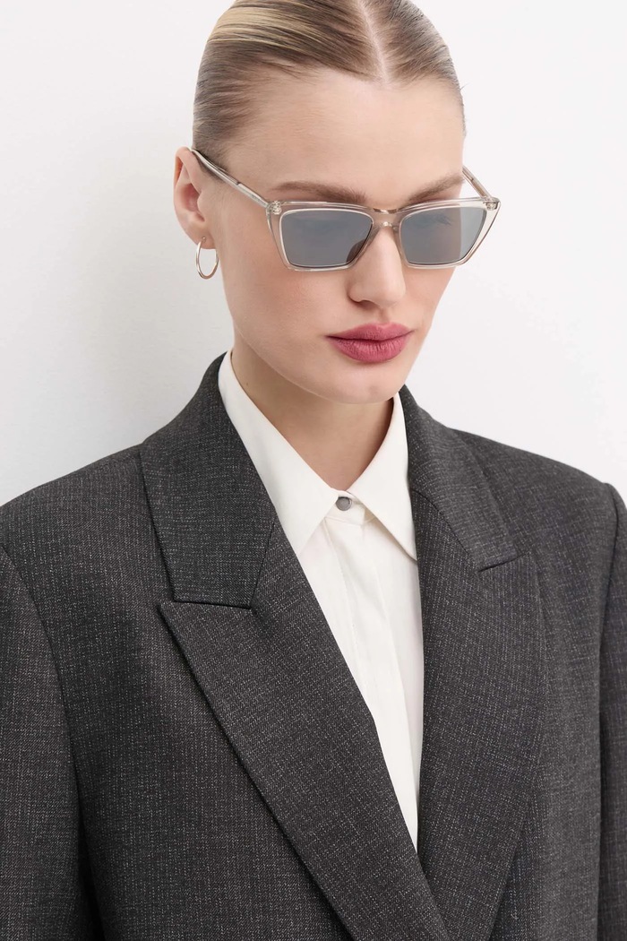 Солнцезащитные очки Saint Laurent кошачий глаз бежевый SL.737.MICA.THIN