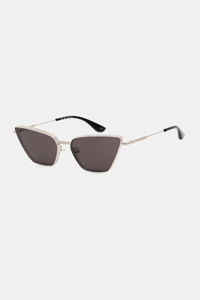 Alexander McQueen napszemüveg cat eye ezüst AM0501S