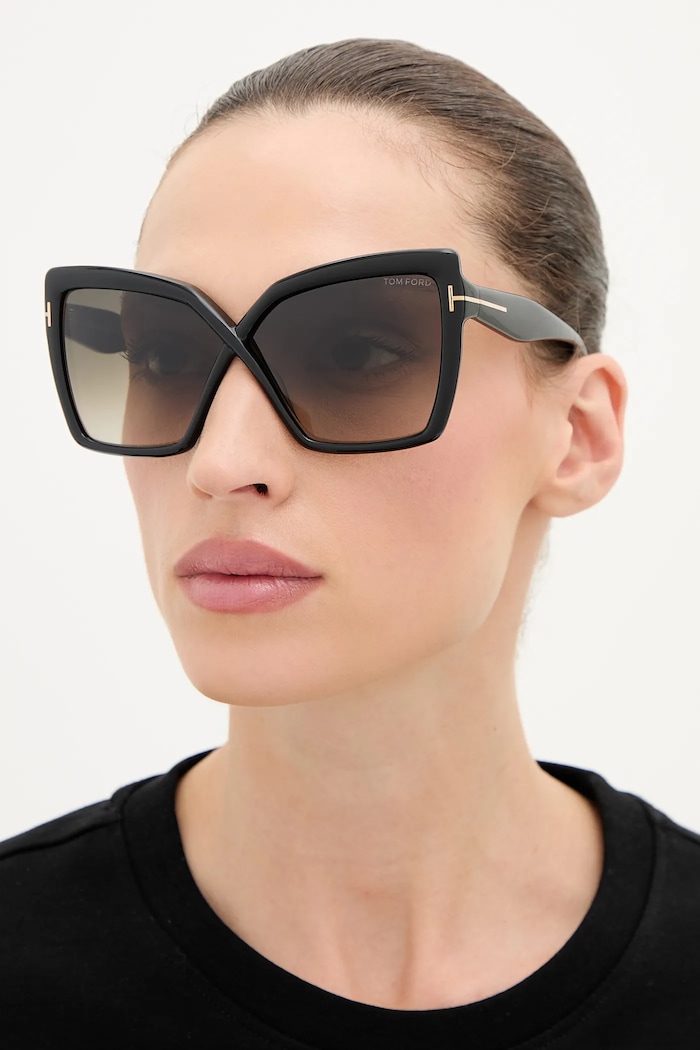 Tom Ford okulary przeciwsłoneczne Fiore geometryczne czarny FT1195.6301B