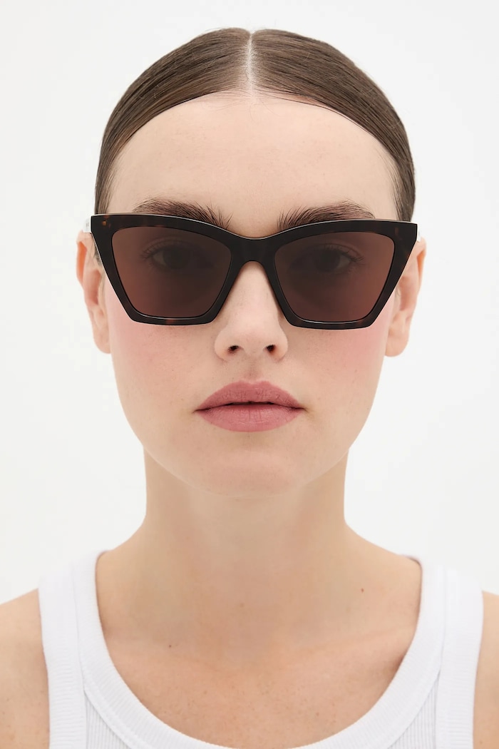 Alexander McQueen napszemüveg AM0536S