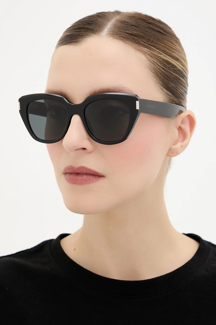Slnečné okuliare Saint Laurent hladký čierna SL.827