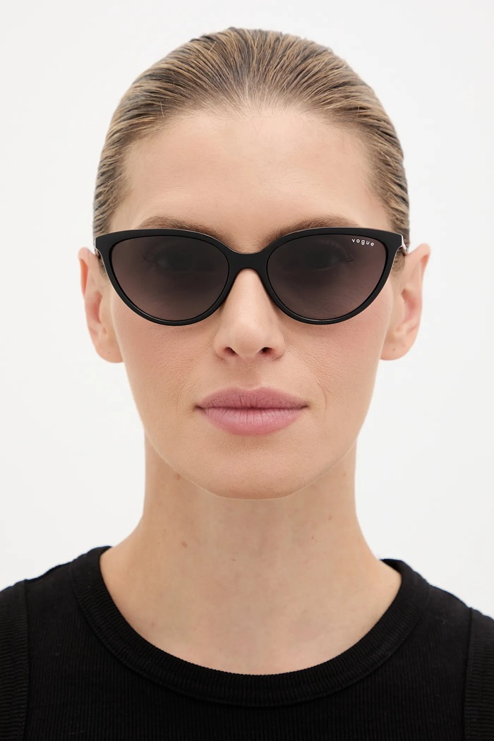 VOGUE napszemüveg 0VO5672S