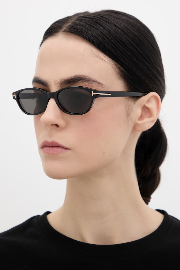 Dámske slnečné okuliare Tom Ford jednofarebné čierna FT1310.5201A