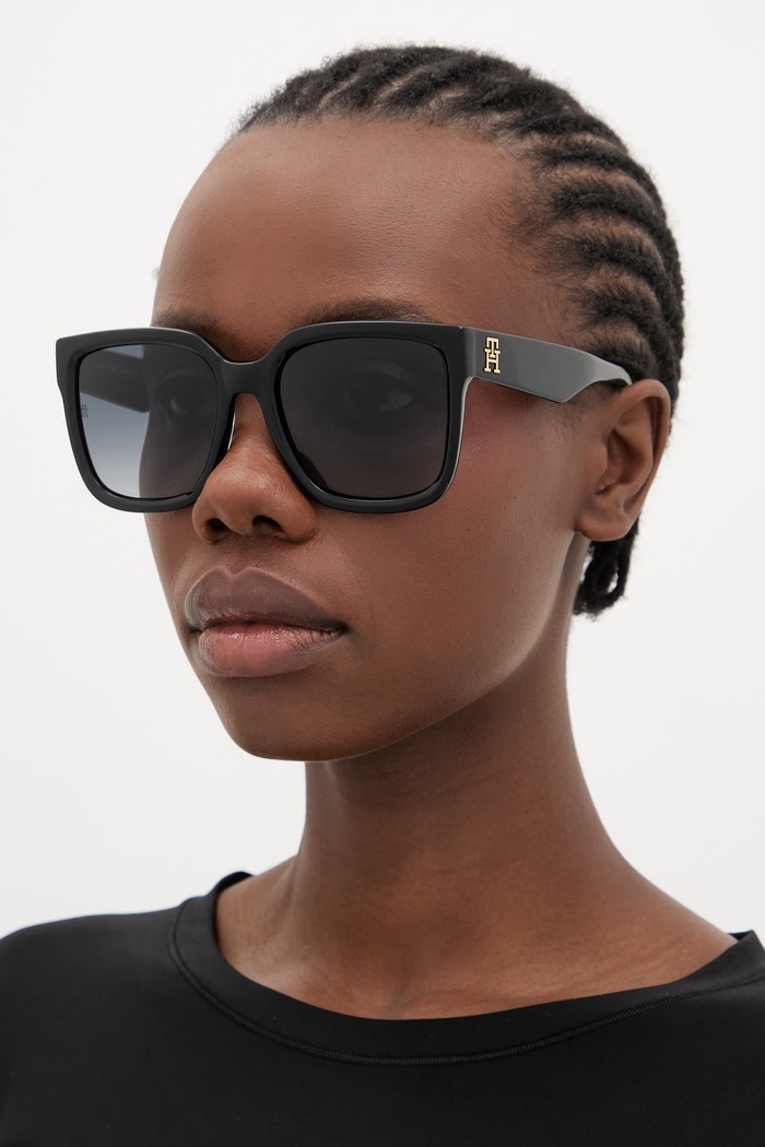 Tommy Hilfiger okulary przeciwsłoneczne jednolita czarny TH.2342/S