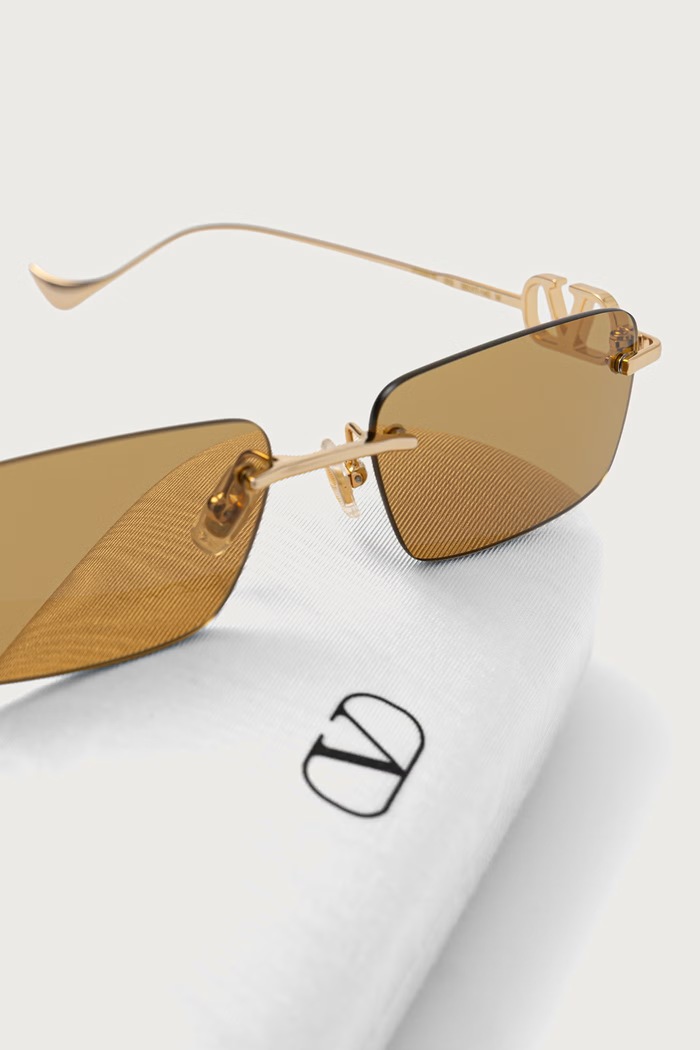 Okulary przeciwsłoneczne damskie Valentino Eyewear VG0067S złoty