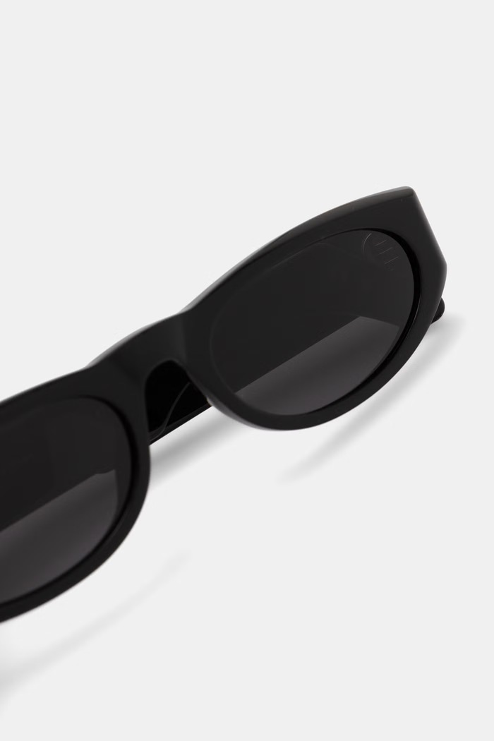 Akcesoria Valentino Eyewear okulary przeciwsłoneczne damskie VG0007S czarny