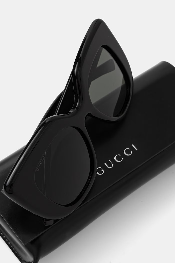 Akcesoria Gucci okulary przeciwsłoneczne damskie GG2030S czarny