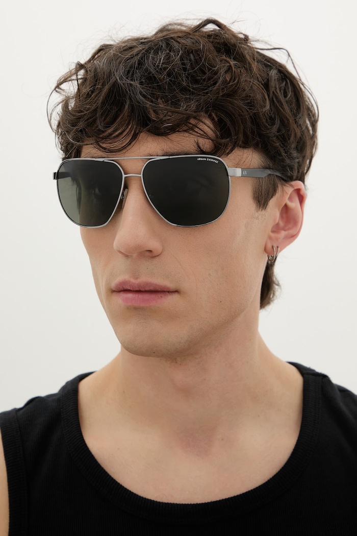 Armani Exchange okulary przeciwsłoneczne pilotki srebrny 0AX2047S