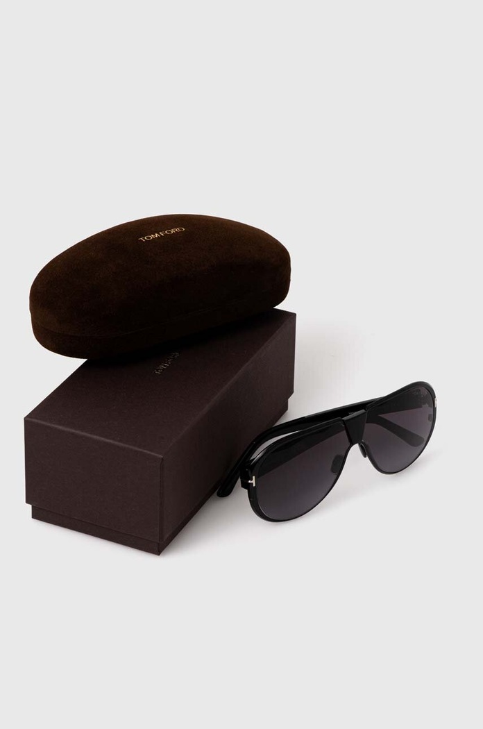 Слънчеви очила Tom Ford FT1072.6401B черен