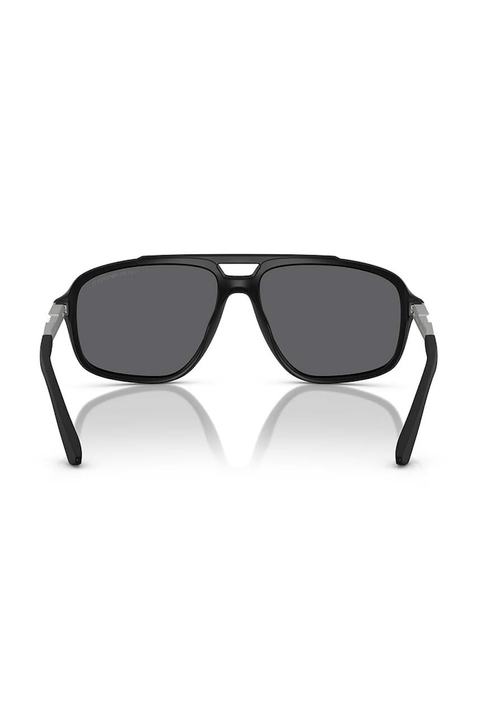 Солнцезащитные очки Emporio Armani чёрный 0EA4236U