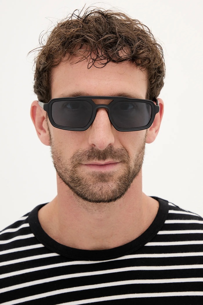 Emporio Armani okulary przeciwsłoneczne 0EA4240U