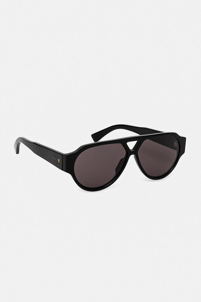 Солнцезащитные очки Bottega Veneta BV1318S чёрный AA00