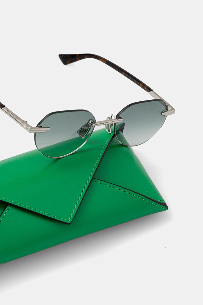 Sluneční brýle Bottega Veneta BV1379S stříbrná