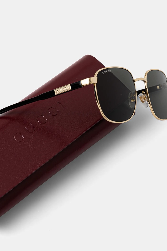 Аксесоари Слънчеви очила Gucci GG1799S черен