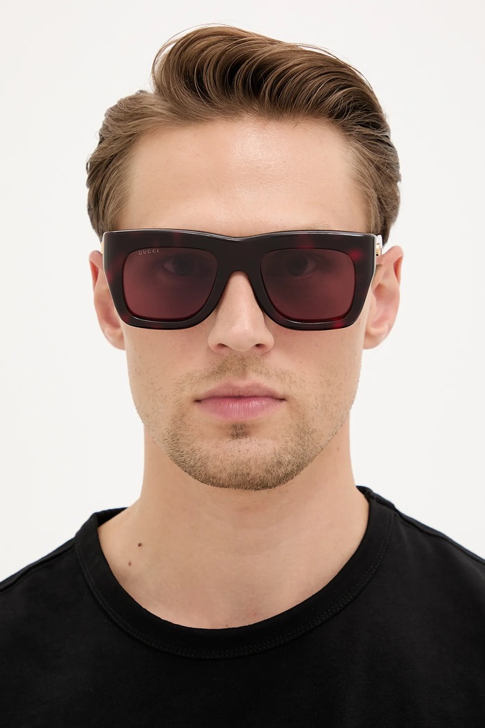 Sluneční brýle Gucci GG1811S burgundské