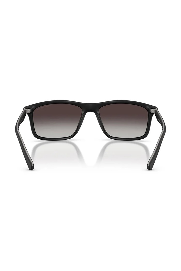 Слънчеви очила Emporio Armani 0EA4257U черен