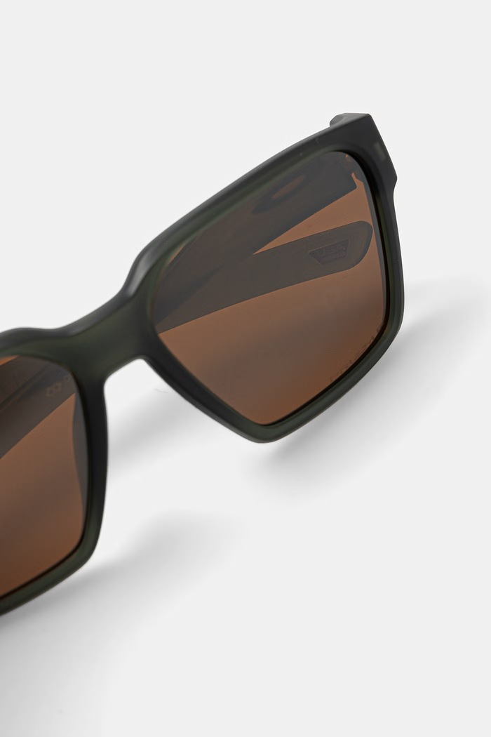 Akcesoria Oakley okulary przeciwsłoneczne męskie OO9497.0558 brązowy