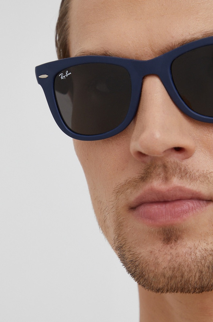 Ray-Ban okulary przeciwsłoneczne FOLDING WAYFARER 0RB4105
