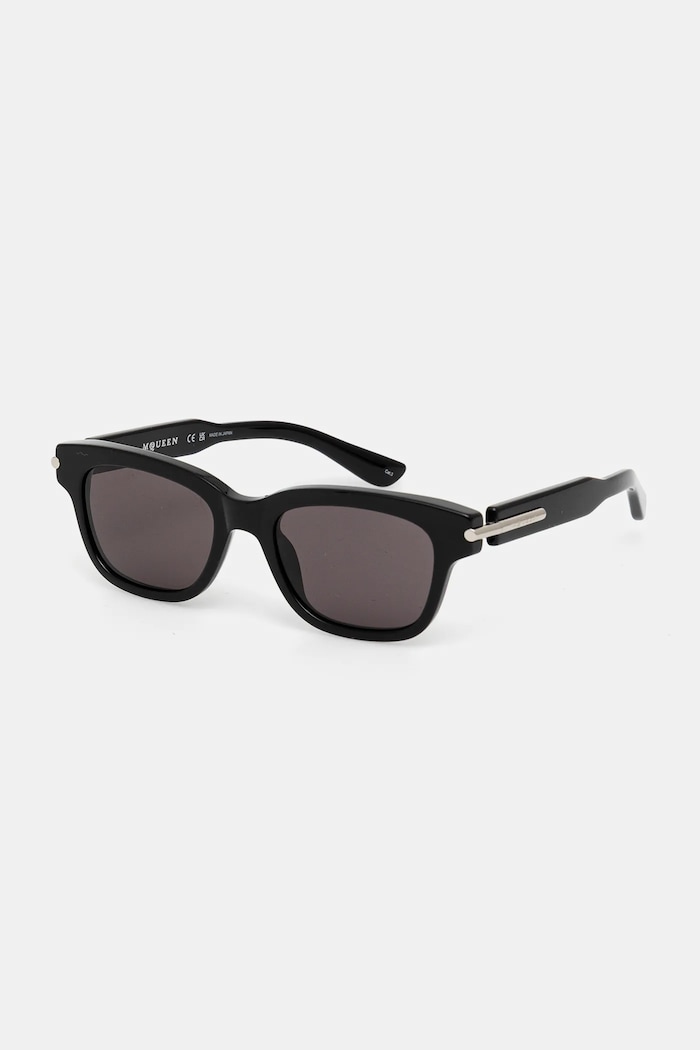 Sunčane naočale Alexander McQueen s detaljima crna AM0497S