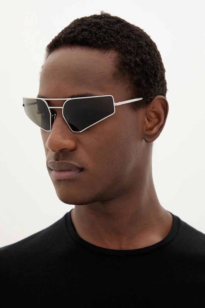 Солнцезащитные очки Rick Owens DRKSHDW RG0000015.GSLVB чёрный AA00