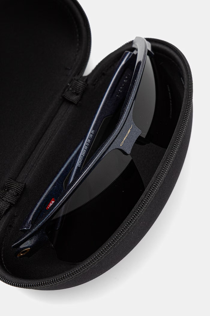 Doplnky Oakley slnečné okuliare OO9400.2668 čierna