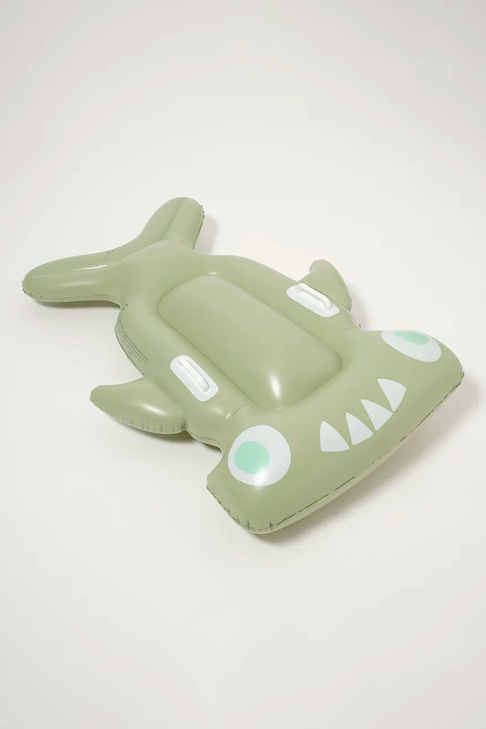 Chlapec Detský vodný nafukovací matrac SunnyLife Salty the Shark Khaki S51KLOGR zelená