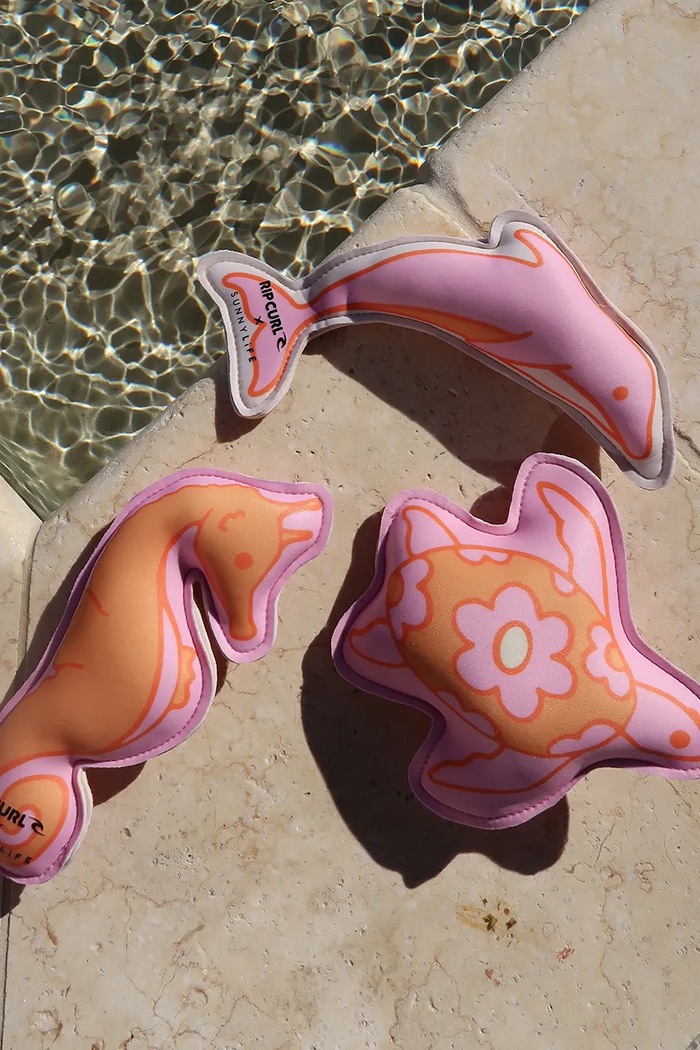 Sada hračiek na plávanie pre deti SunnyLife Ocean Magic Pink x Rip Curl 3-pak viacfarebná RCDIVOMP