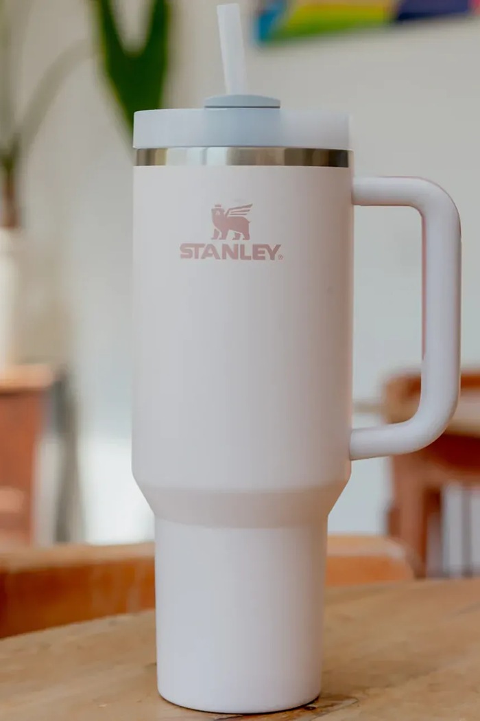Stanley cană termică The Quencher H2.O FlowState™ 1,18 l roz 10.13230.023