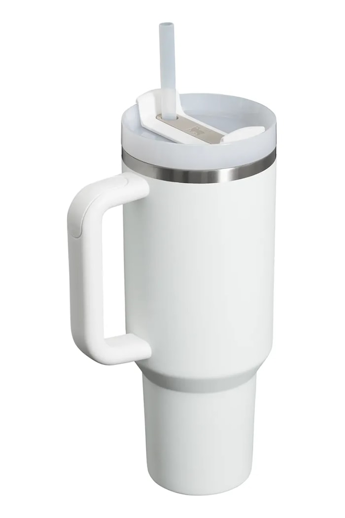 Termo hrnček Stanley The Quencher H2.O FlowState™ 1,18 l 10.10824.803 biela AA00