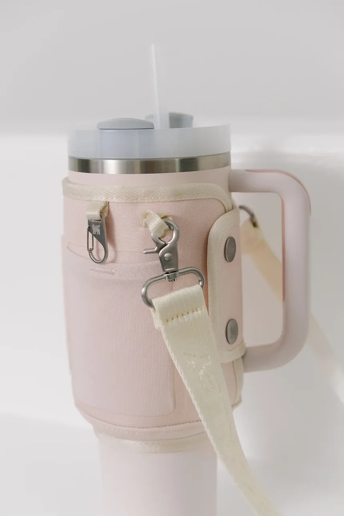 Stanley husă cu curea pentru o cană termică The All-Day Quencher Carry-All 1,18 l 10.13090.012 roz