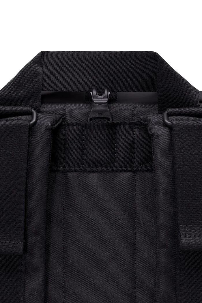 Σακίδιο πλάτης πόλης με θήκη Ucon Acrobatics Lotus Infinity Black 16 L μαύρο 105412LI40524