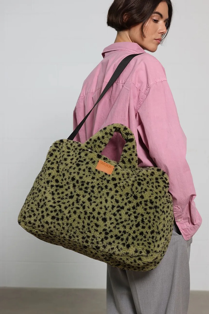 Potovalna torba WOUF Olivia Weekend Bag 44 x 30 x 17 cm zelena BWK250029