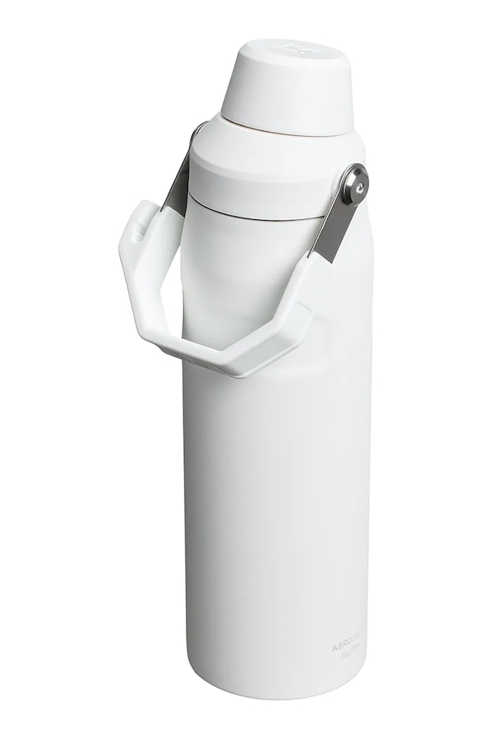 Stanley Termos The IceFlow™ Bottle Fast Flow 0,7 l 10.11287.325 alb AA00