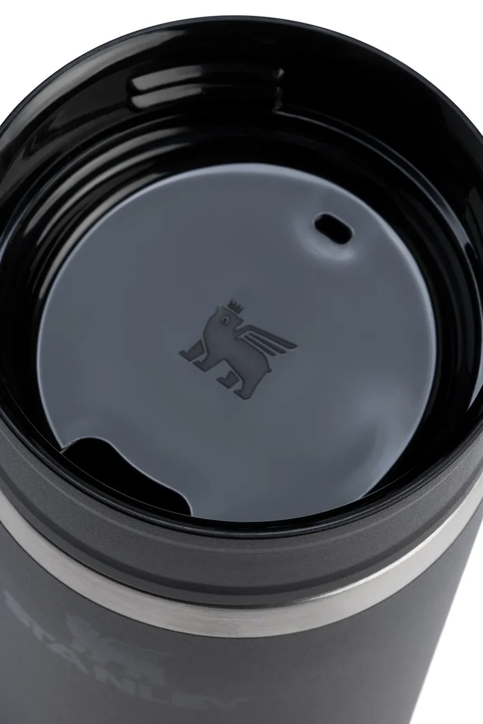 Termo lonček Stanley The Café-To-Go Travel Mug 0,35 l črna 10.12080.017