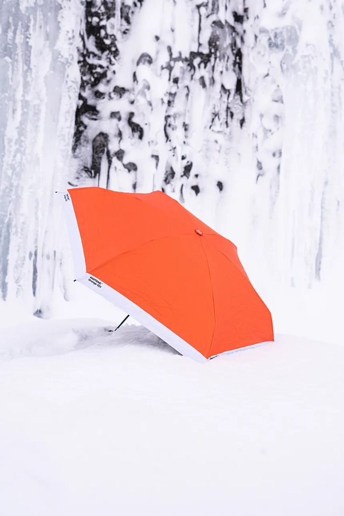 Pantone parasol składany Orange 021 100 x 53 cm pomarańczowy 101610021