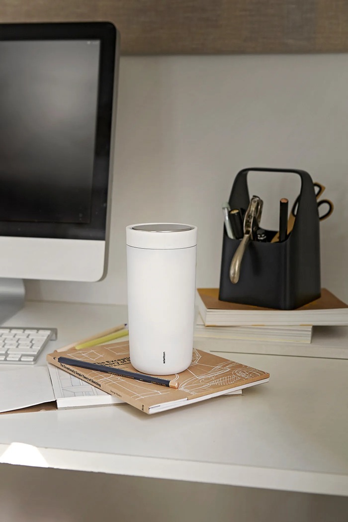 Lifestyle Stelton cană termică din oţel inoxidabil 0,4 l 685.3.1 alb