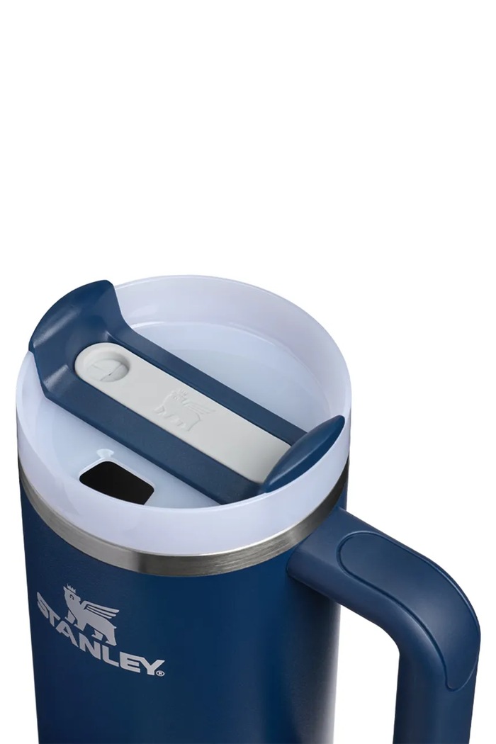 Lifestyle Stanley kubek termiczny ze stali nierdzewnej Quencher® H2.O FlowState™ 0.89L 10.10829.0801 granatowy