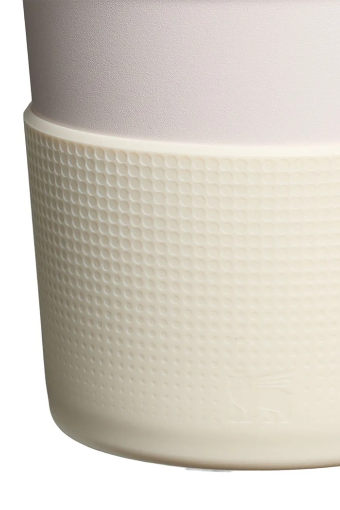 Lifestyle Stanley zestaw akcesoriów z silikonu do kubka Quencher 0,6 - 0,89L 10.12478.069 beżowy