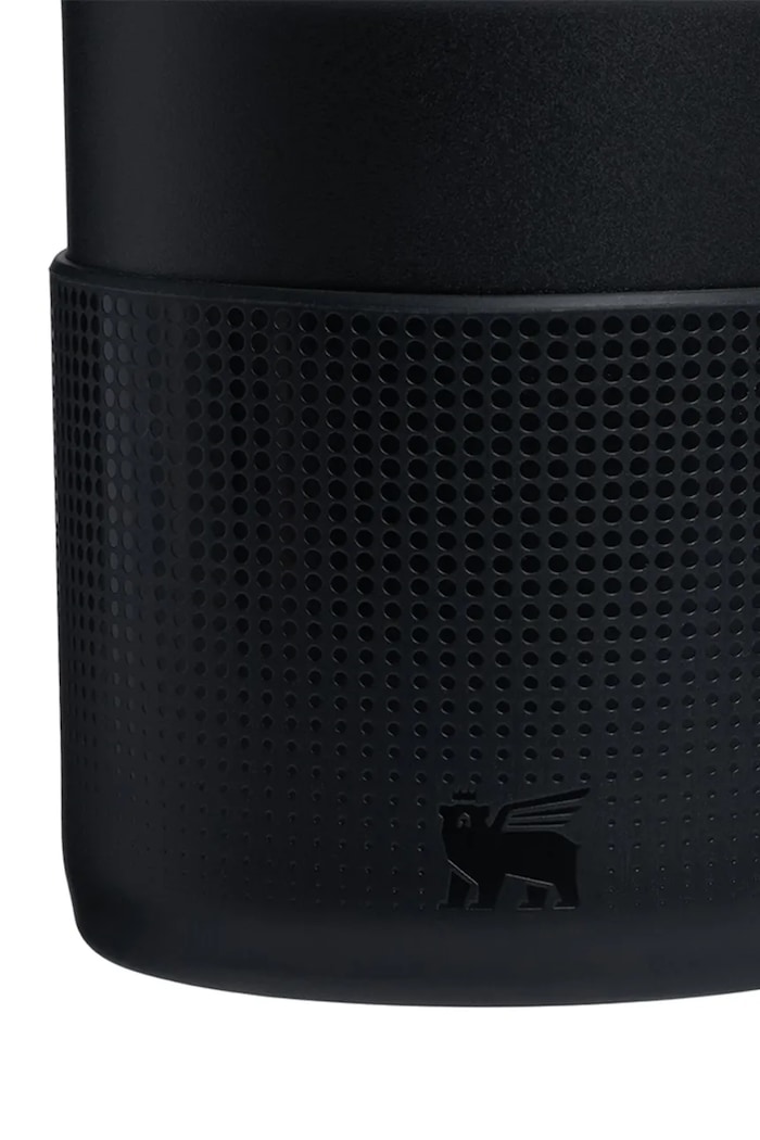 Lifestyle Stanley zestaw akcesoriów z silikonu do kubka Quencher 1,18l 10.12477.068 czarny
