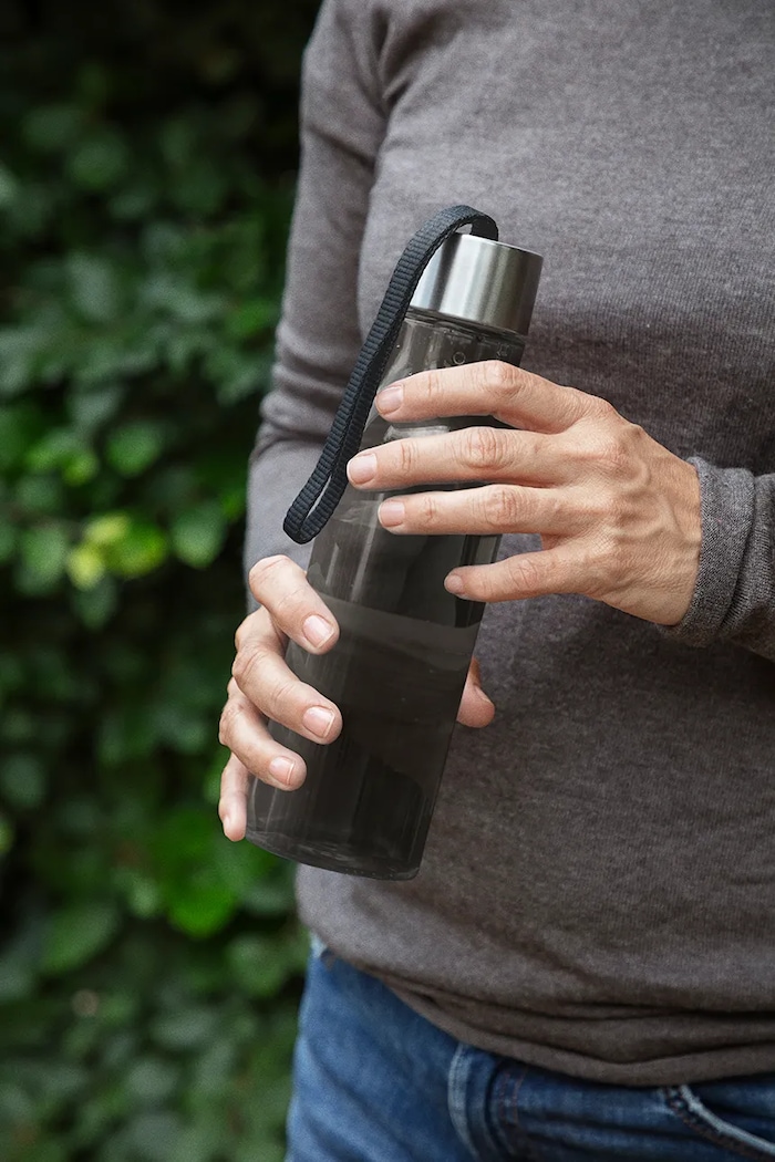 Lifestyle Eva Solo butelka na wodę z tworzywa sztucznego 0,5 l 504002 szary