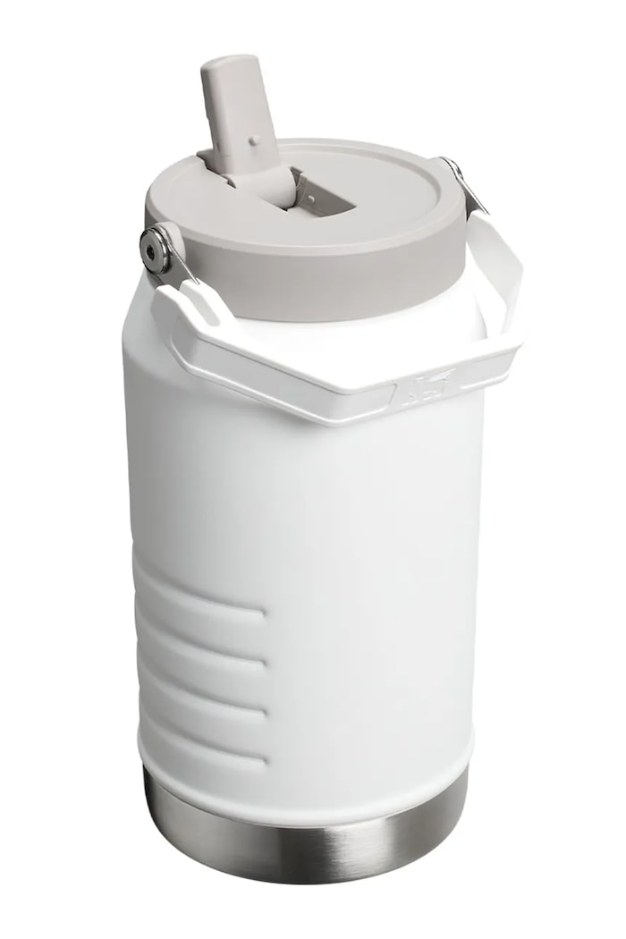 Stanley termosz palack rozsdamentes acélból készült IceFlow™ Flip Straw 1,9 l 10.13085.037 fehér AA00