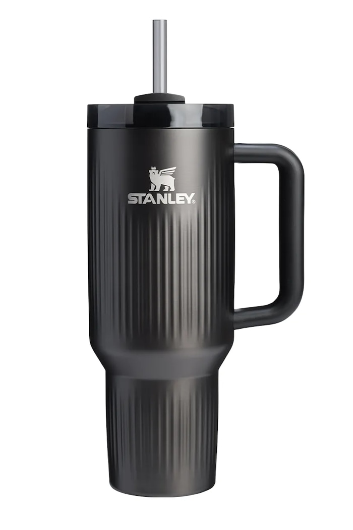 Stanley cană termică din oţel inoxidabil Quencher® H2.O FlowState™ Fluted 1,18 l negru 10.13002.0132