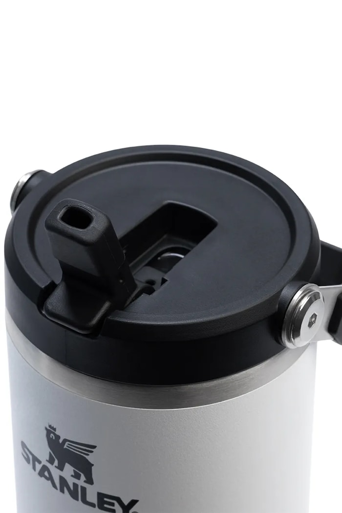 Stanley termohrnček z nehrdzavejúcej ocele Kubek IceFlow™ Flip Straw 0.59L 10.13425.0117 biela AA00